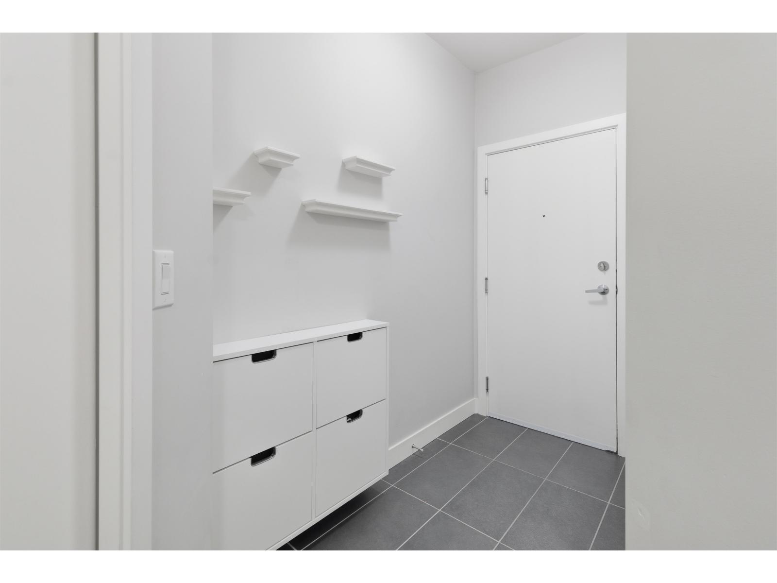 206 15388 105 Avenue, Surrey, British Columbia  V3R 0C4 - Photo 8 - R3115472