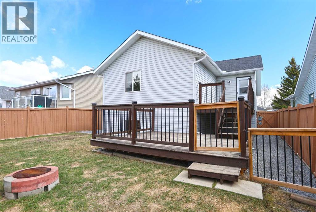 19 Sunridge Crescent Nw, Airdrie, Alberta  T4B 2G6 - Photo 29 - A2282964