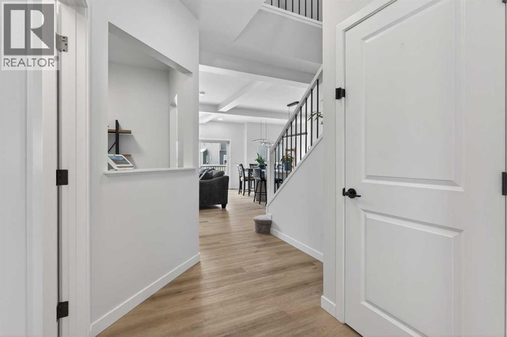 553 Baywater Manor Sw, Airdrie, Alberta  T4B 5R7 - Photo 6 - A2284743