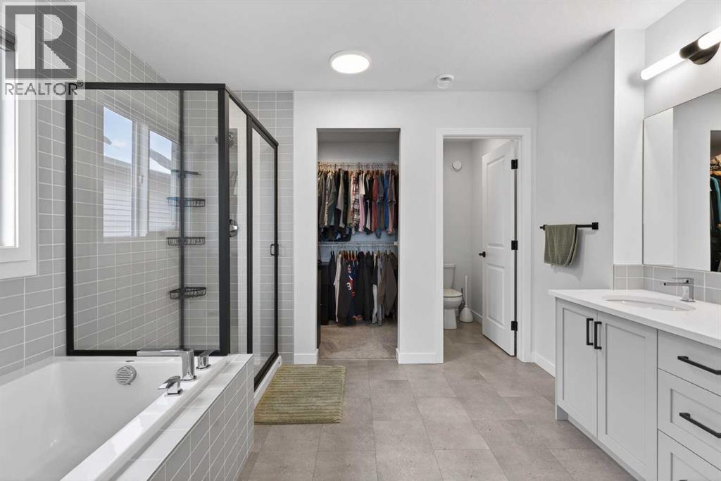 553 Baywater Manor Sw, Airdrie, Alberta  T4B 5R7 - Photo 28 - A2284743