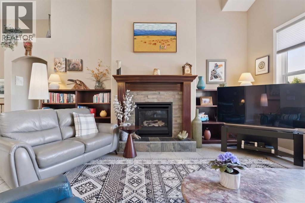 202 Tusslewood Terrace Nw, Calgary, Alberta  T3L 2W5 - Photo 9 - A2303756