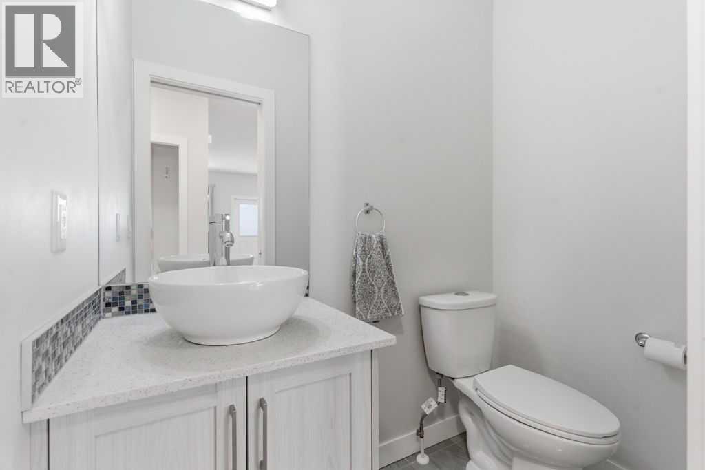 2, 3318 Centre Street NE, Calgary, Alberta  T2E 2X8 - Photo 15 - A2304282