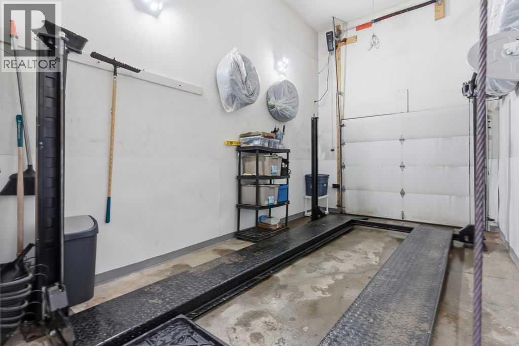 2, 3318 Centre Street NE, Calgary, Alberta  T2E 2X8 - Photo 34 - A2304282