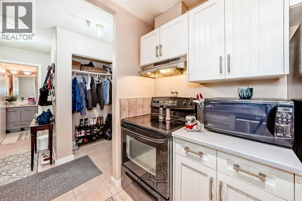 110, 525 56 Avenue Sw, Calgary, Alberta  T2V 4Z9 - Photo 9 - A2302526