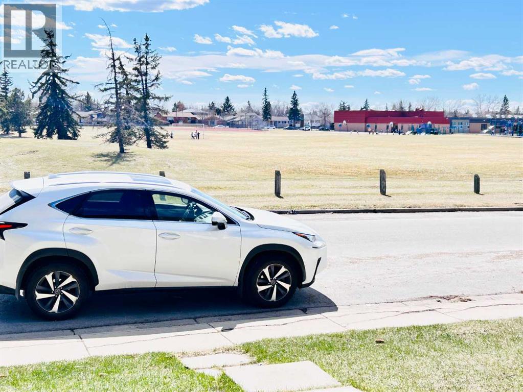 96 Templegreen Road Ne, Calgary, Alberta  T1Y 4T9 - Photo 4 - A2304373