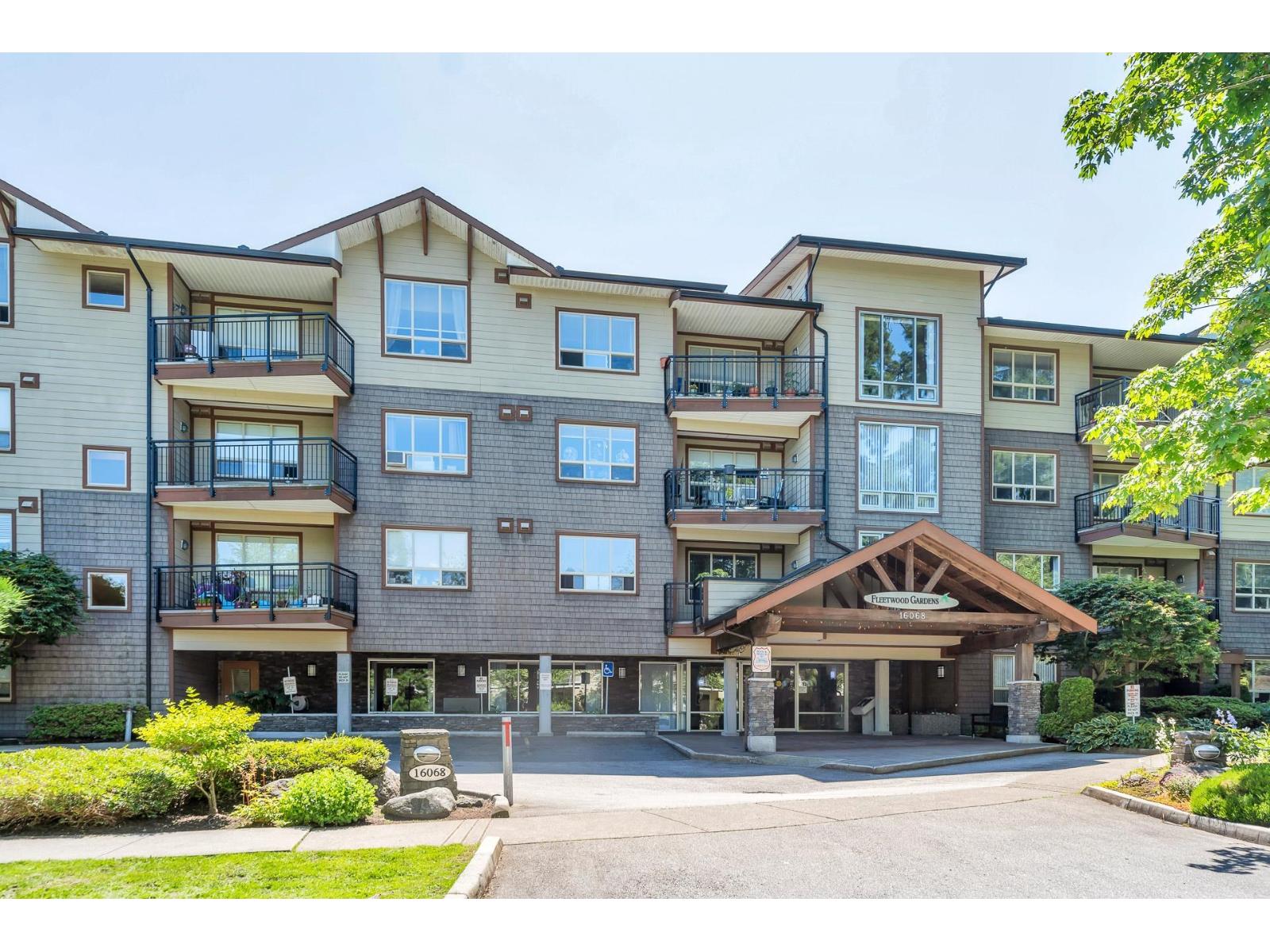 405 16068 83 Avenue Avenue, Surrey, British Columbia  V3S 8M2 - Photo 2 - R3101245