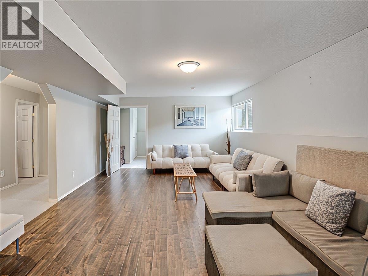 1486 37th Street, Castlegar, British Columbia  V1N 4J5 - Photo 51 - 10384575