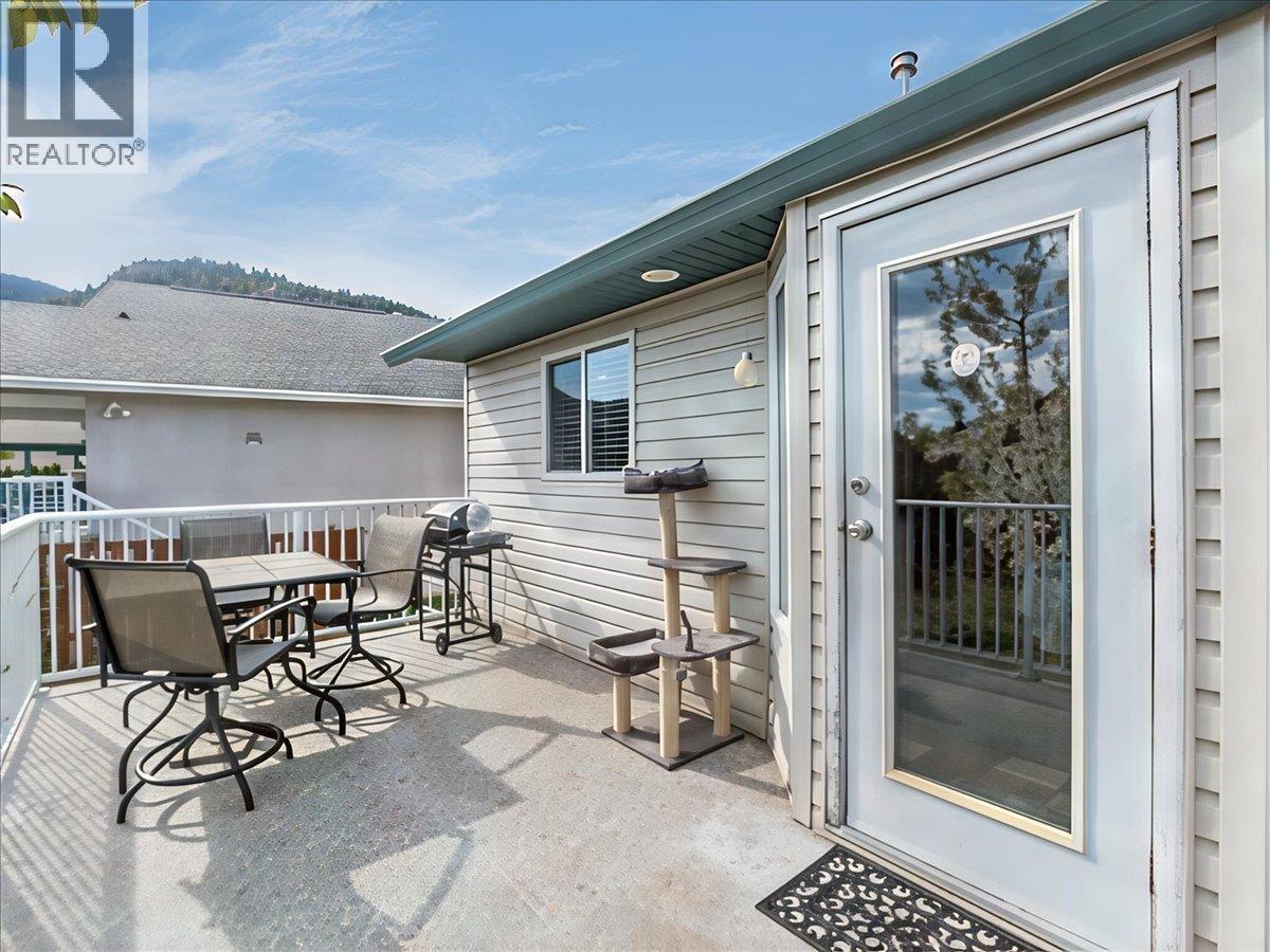 1486 37th Street, Castlegar, British Columbia  V1N 4J5 - Photo 16 - 10384575