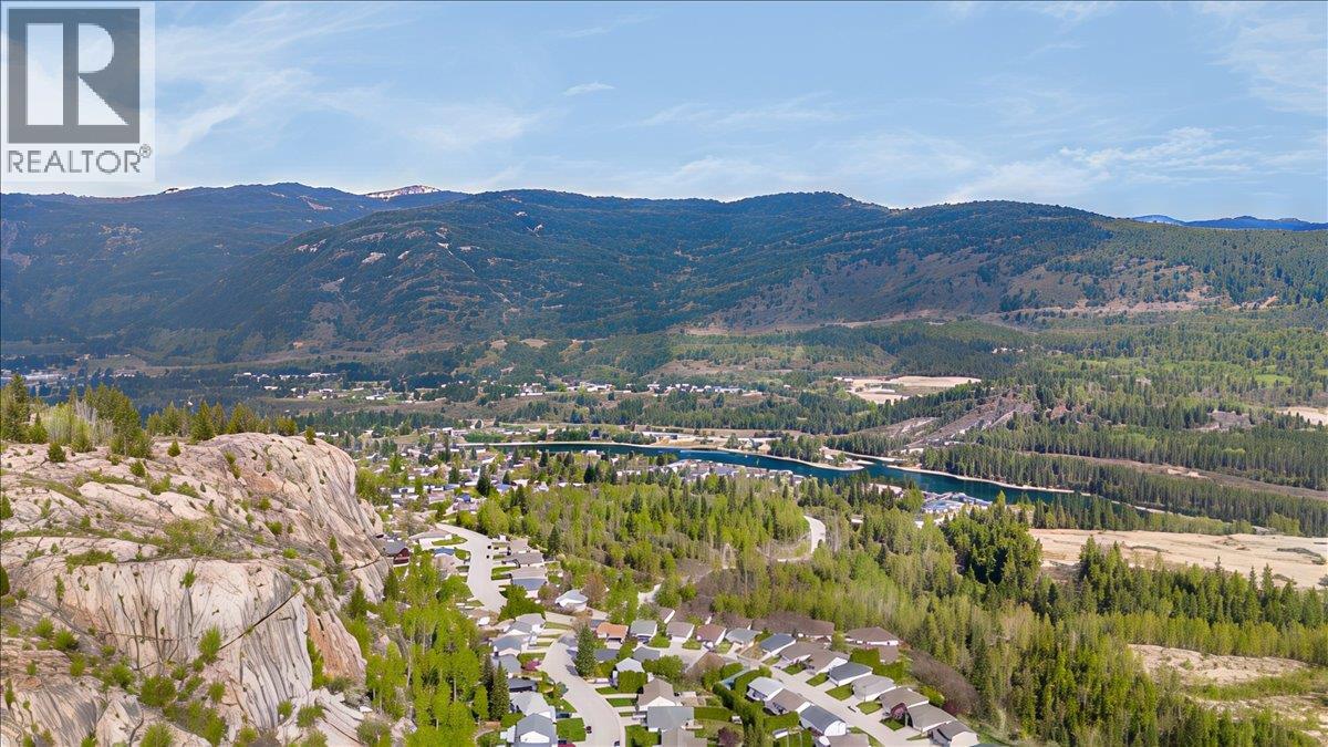 1486 37th Street, Castlegar, British Columbia  V1N 4J5 - Photo 71 - 10384575