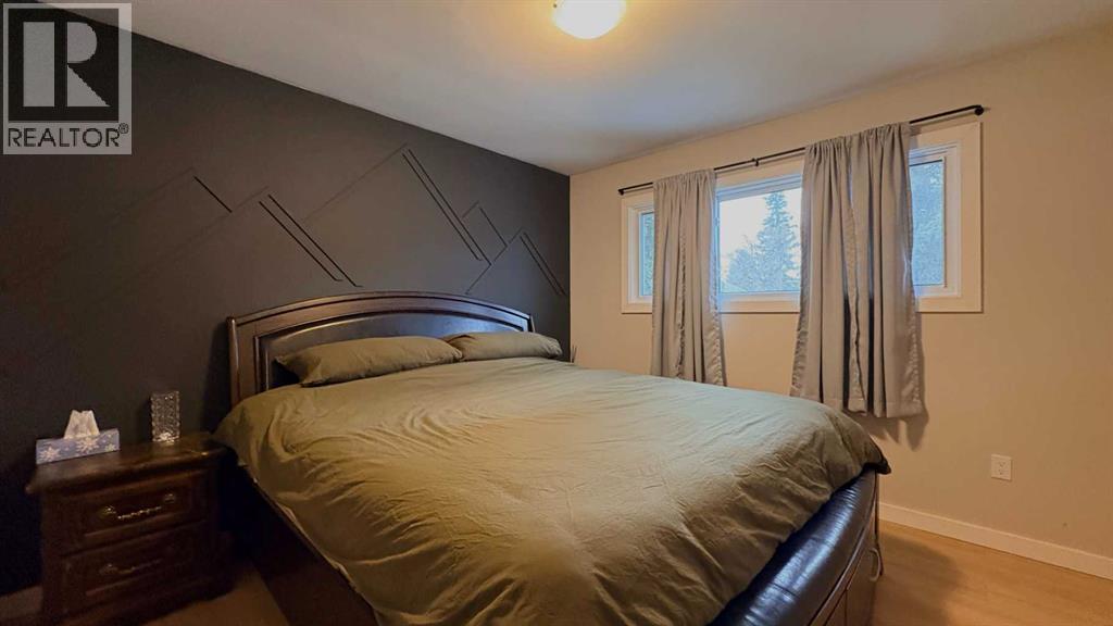 725 7 Avenue, Wainwright, Alberta  T9W 1C1 - Photo 8 - A2294974