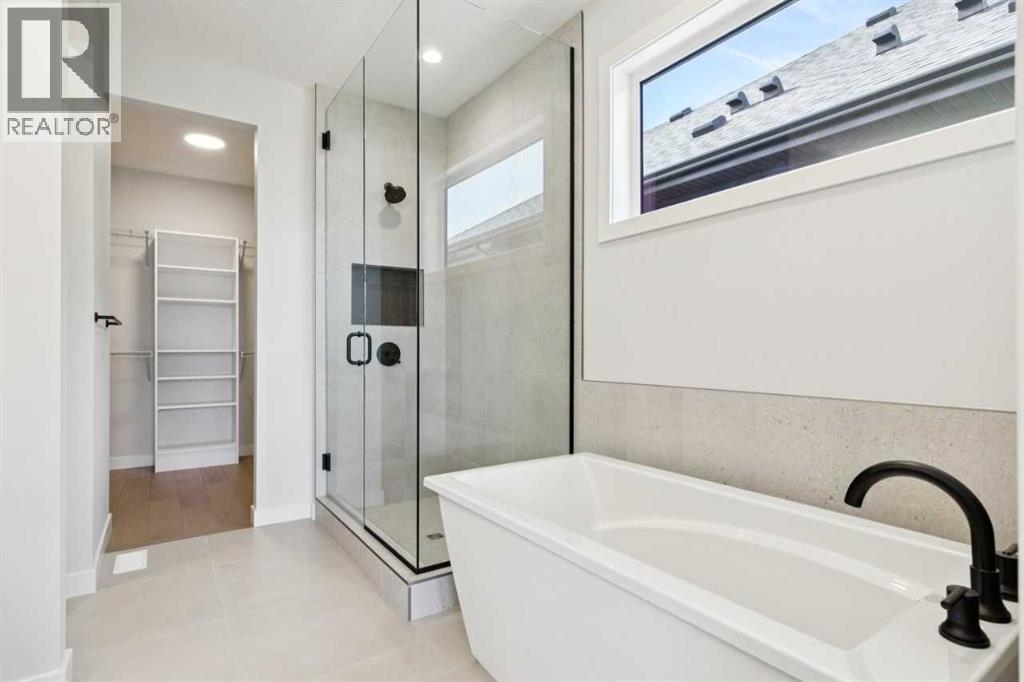 640 Shawnee Terrace SW, Calgary, Alberta  T2Y 0X5 - Photo 18 - A2305029