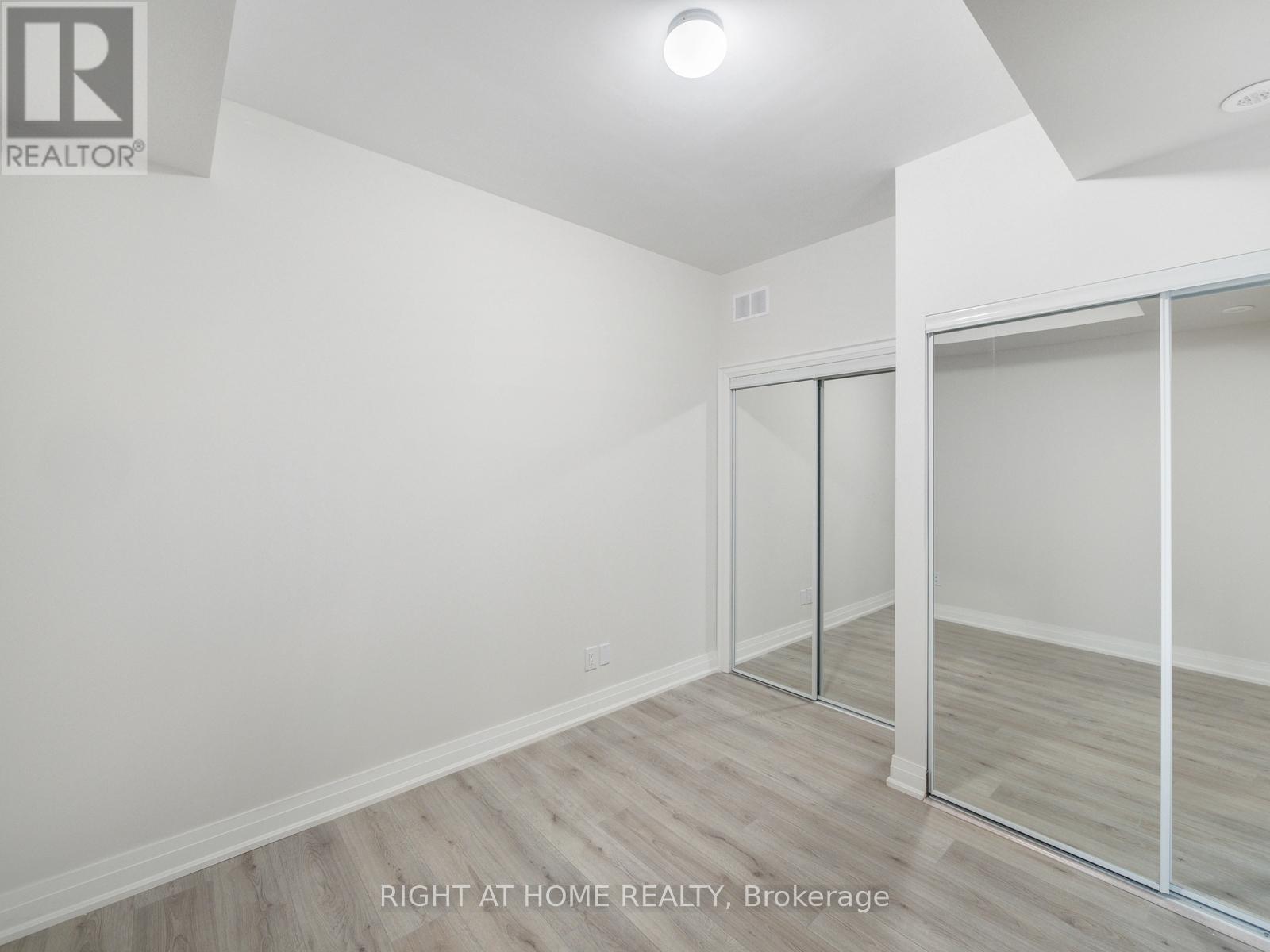 5 - 262 Finch Avenue E, Toronto, Ontario  M2N 0L3 - Photo 17 - C13043472