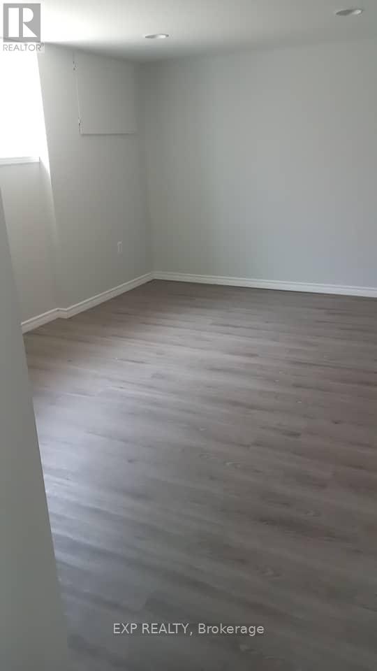 631 Crerar Avenue, Oshawa, Ontario  L1H 2W7 - Photo 12 - E13043436