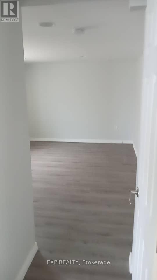 631 Crerar Avenue, Oshawa, Ontario  L1H 2W7 - Photo 7 - E13043436