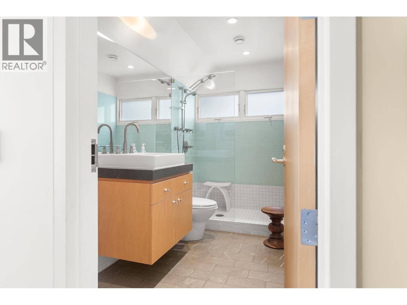 2564 W 1st Avenue, Vancouver, British Columbia  V6K 1G7 - Photo 28 - R3115693