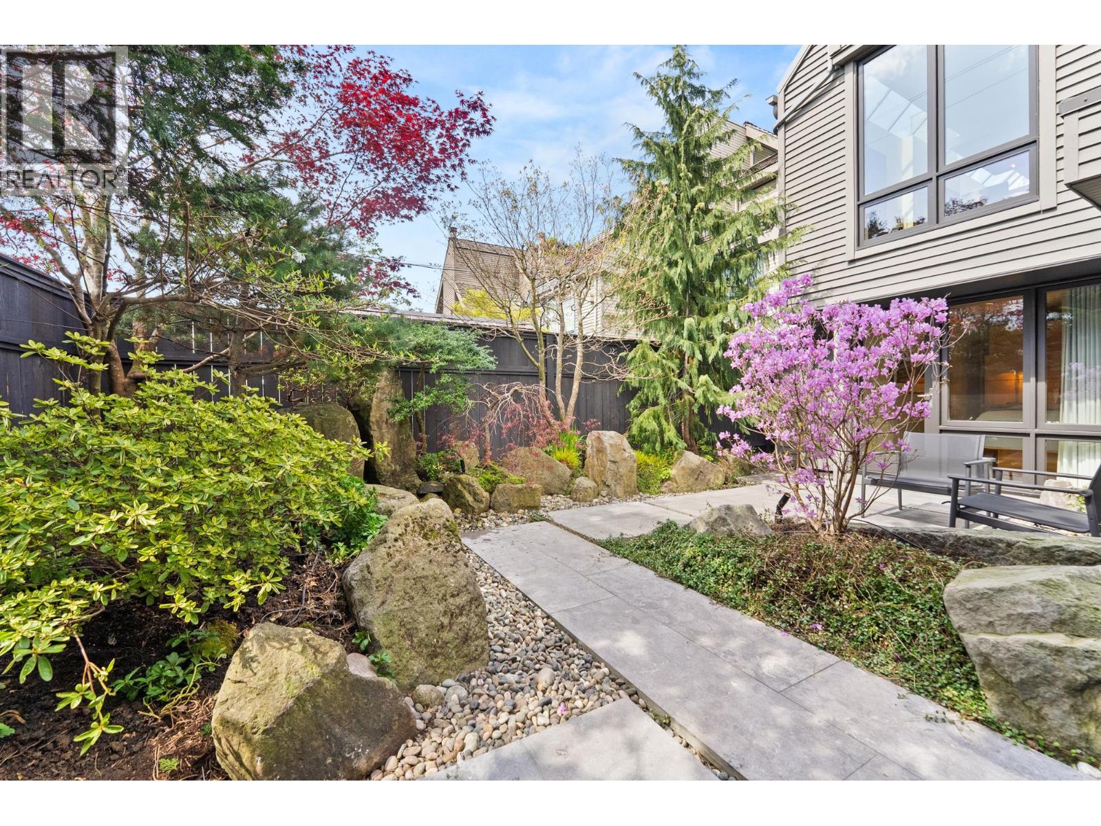 2564 W 1st Avenue, Vancouver, British Columbia  V6K 1G7 - Photo 35 - R3115693