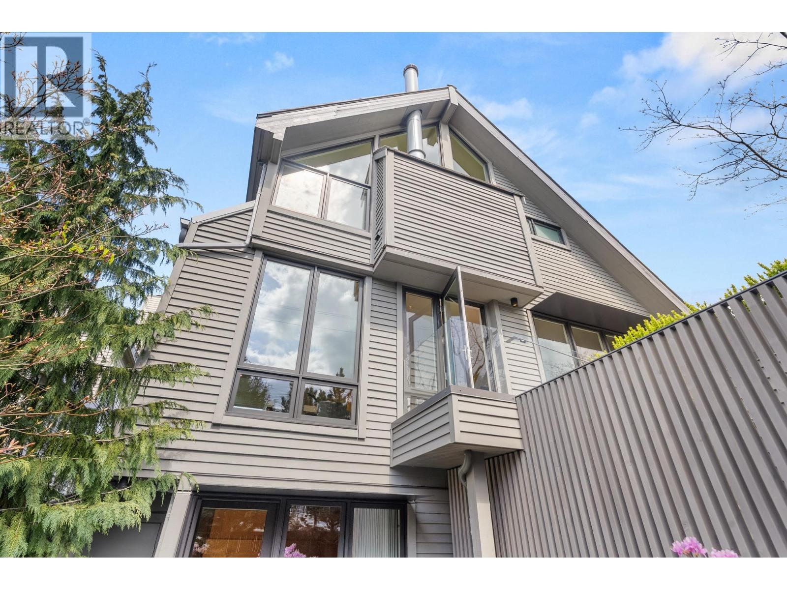 2564 W 1st Avenue, Vancouver, British Columbia  V6K 1G7 - Photo 37 - R3115693