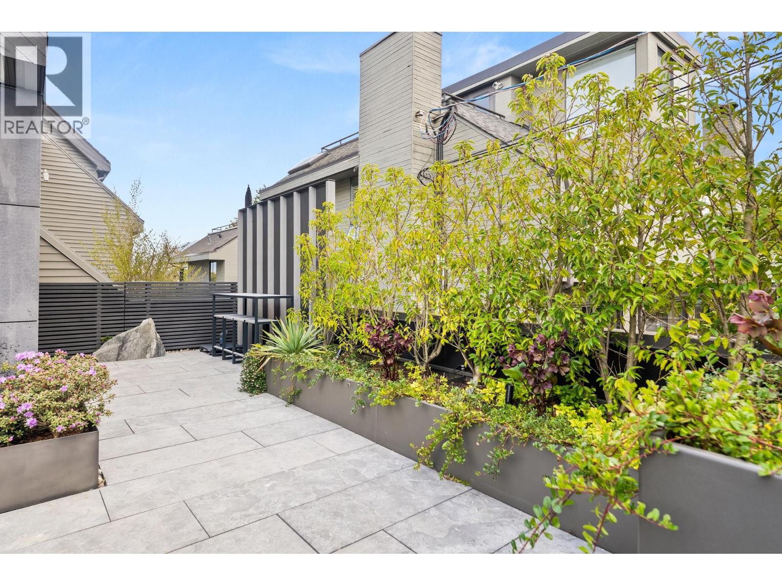 2564 W 1st Avenue, Vancouver, British Columbia  V6K 1G7 - Photo 9 - R3115693