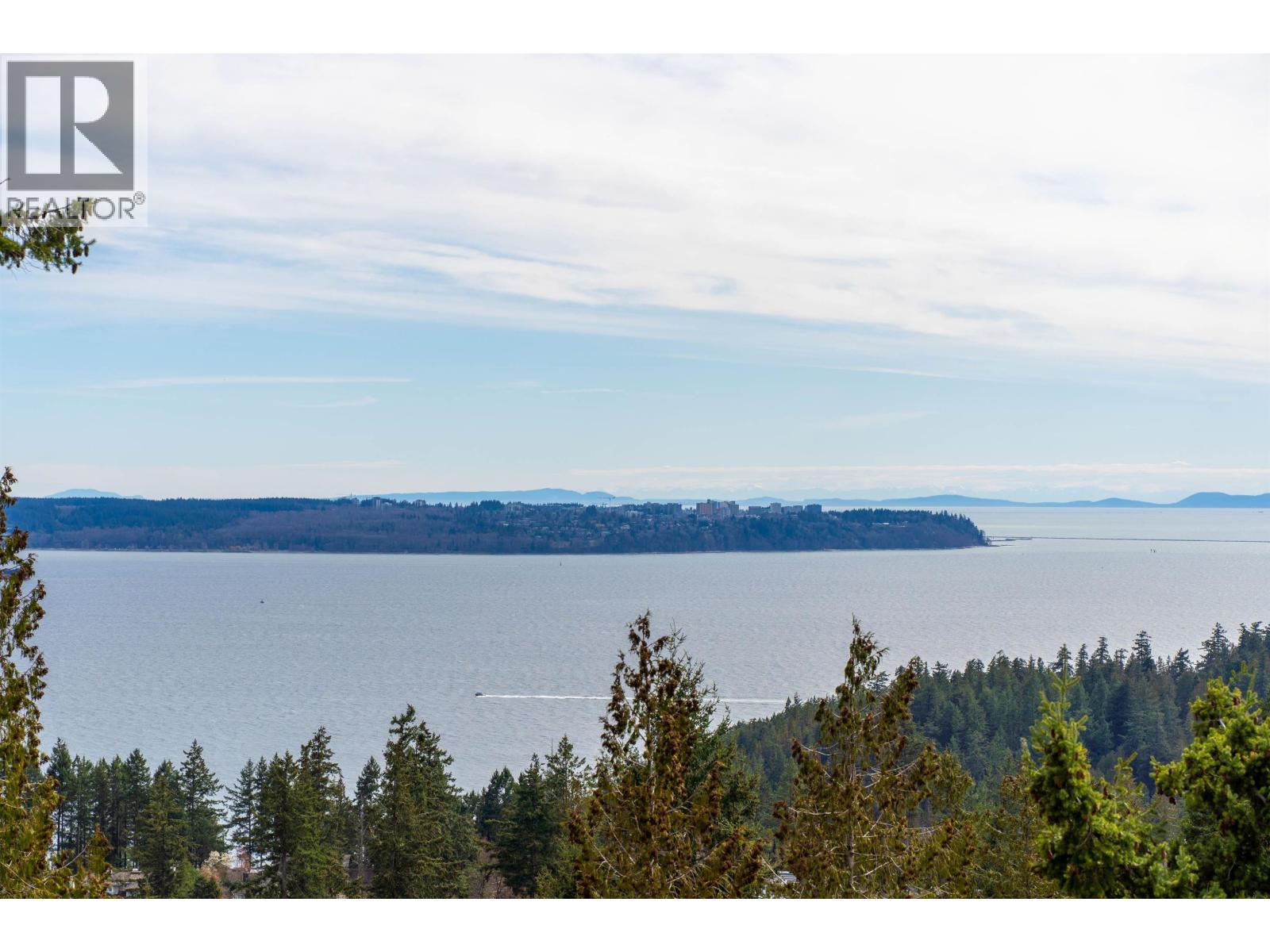 9 5110 Alderfeild Place, West Vancouver, British Columbia  V7W 2W7 - Photo 3 - R3115696