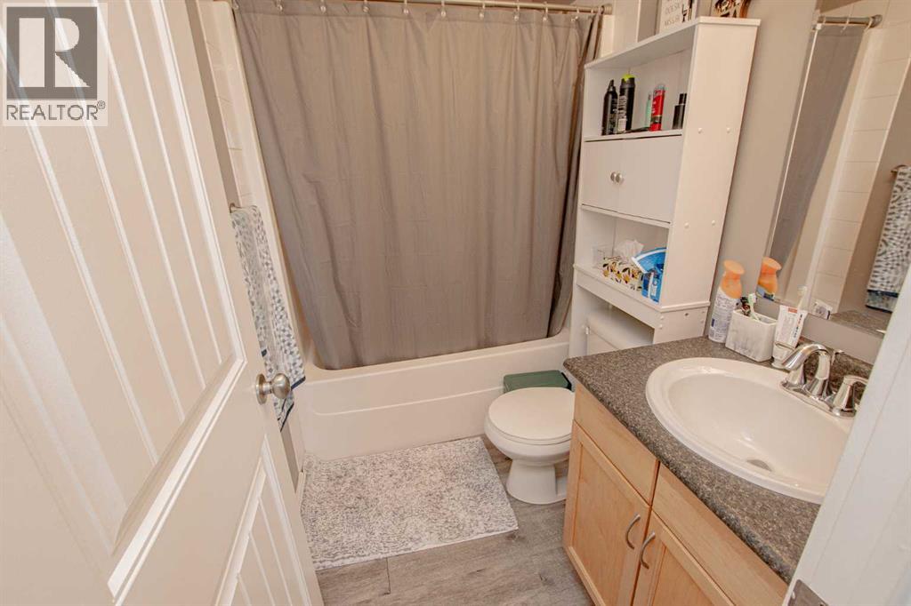 11238 75 Avenue, Grande Prairie, Alberta  T8W 0C5 - Photo 7 - A2302534