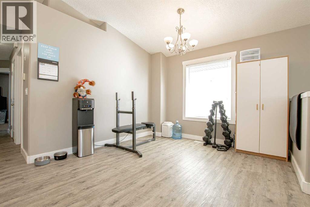 11238 75 Avenue, Grande Prairie, Alberta  T8W 0C5 - Photo 5 - A2302534