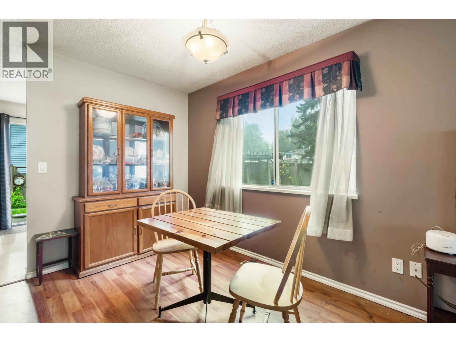 22136 River Bend, Maple Ridge, British Columbia  V2X 9G3 - Photo 9 - R3115677