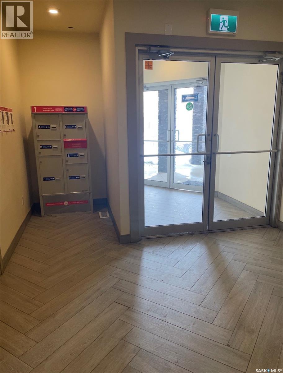 126 142 Pawlychenko Lane, Saskatoon, Saskatchewan  S7V 0N7 - Photo 4 - SK033893