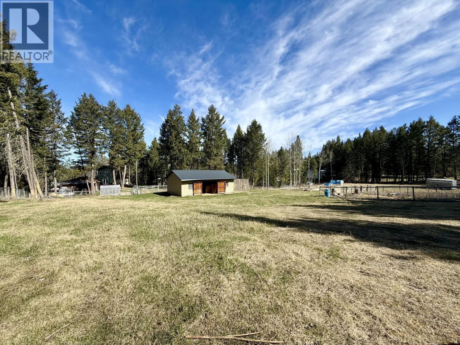 4745 Anzeeon Road, 108 Mile Ranch, British Columbia  V0K 2Z0 - Photo 5 - R3096718