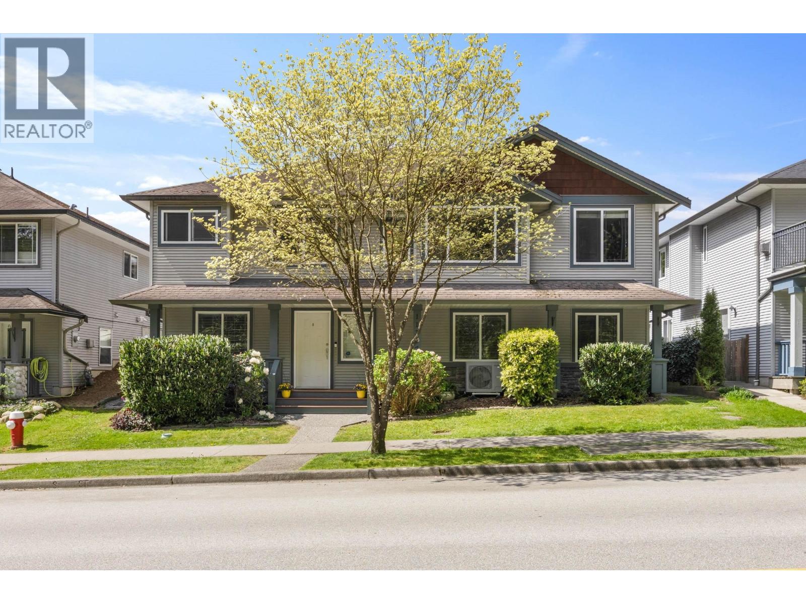 11377 CREEKSIDE STREET, Maple Ridge, British Columbia