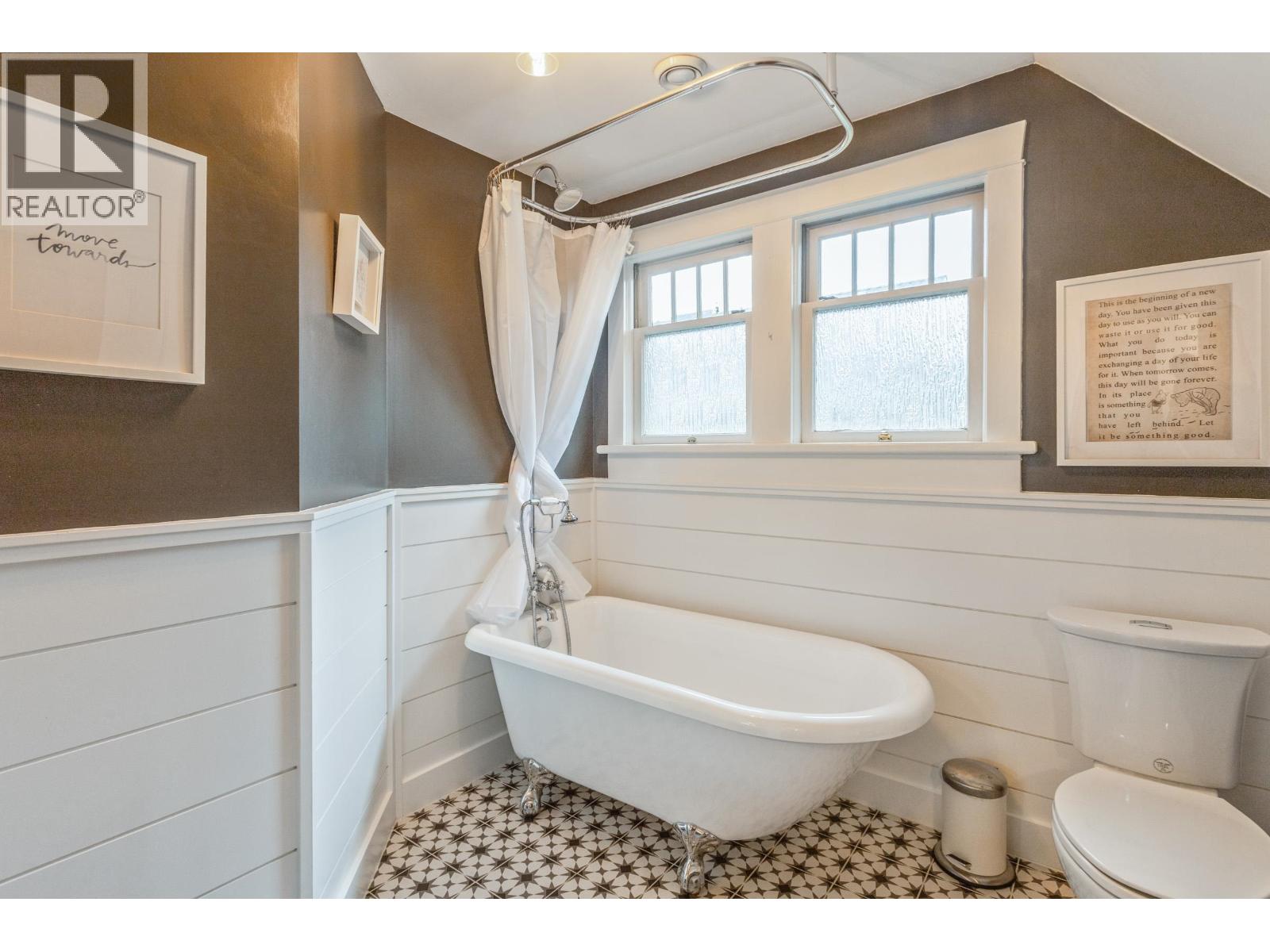 905 Third Avenue, New Westminster, British Columbia  V3M 1P4 - Photo 16 - R3115700