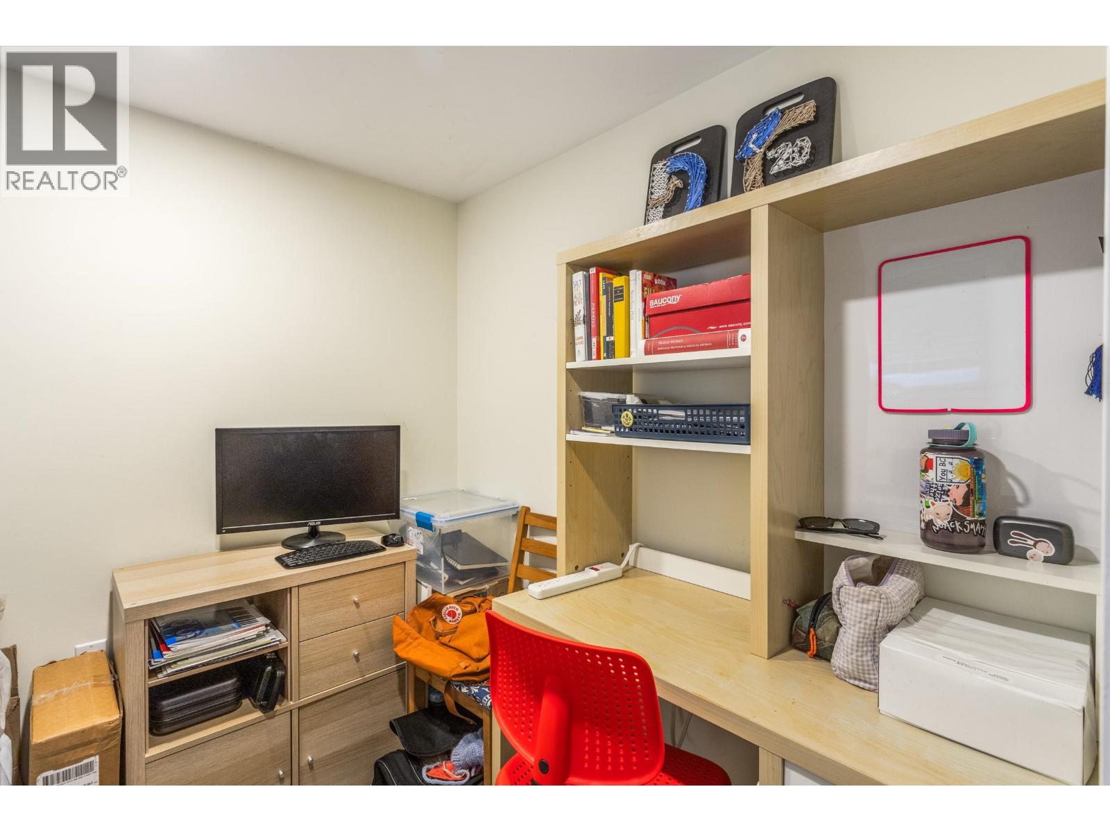 905 Third Avenue, New Westminster, British Columbia  V3M 1P4 - Photo 25 - R3115700