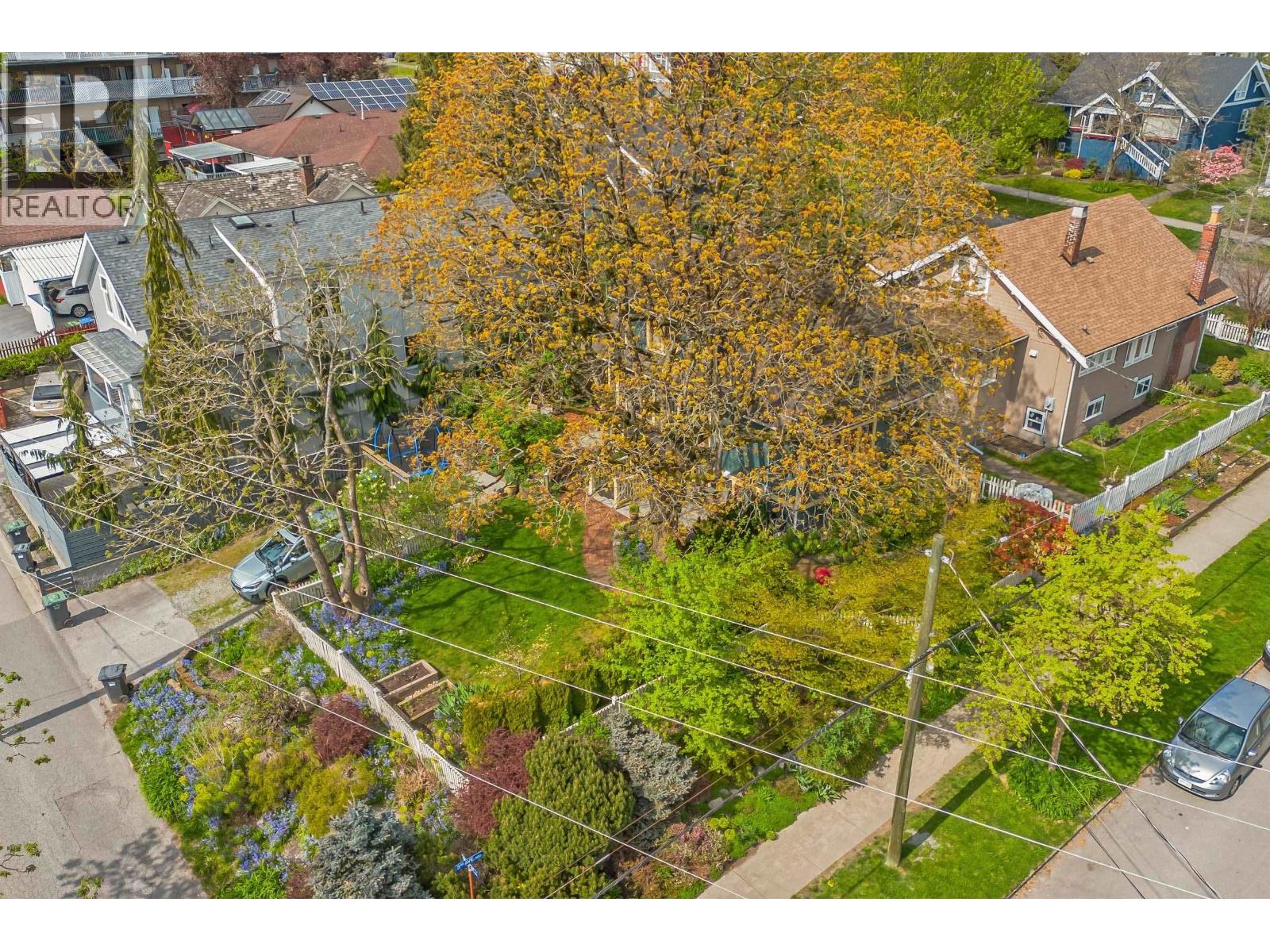 905 Third Avenue, New Westminster, British Columbia  V3M 1P4 - Photo 34 - R3115700