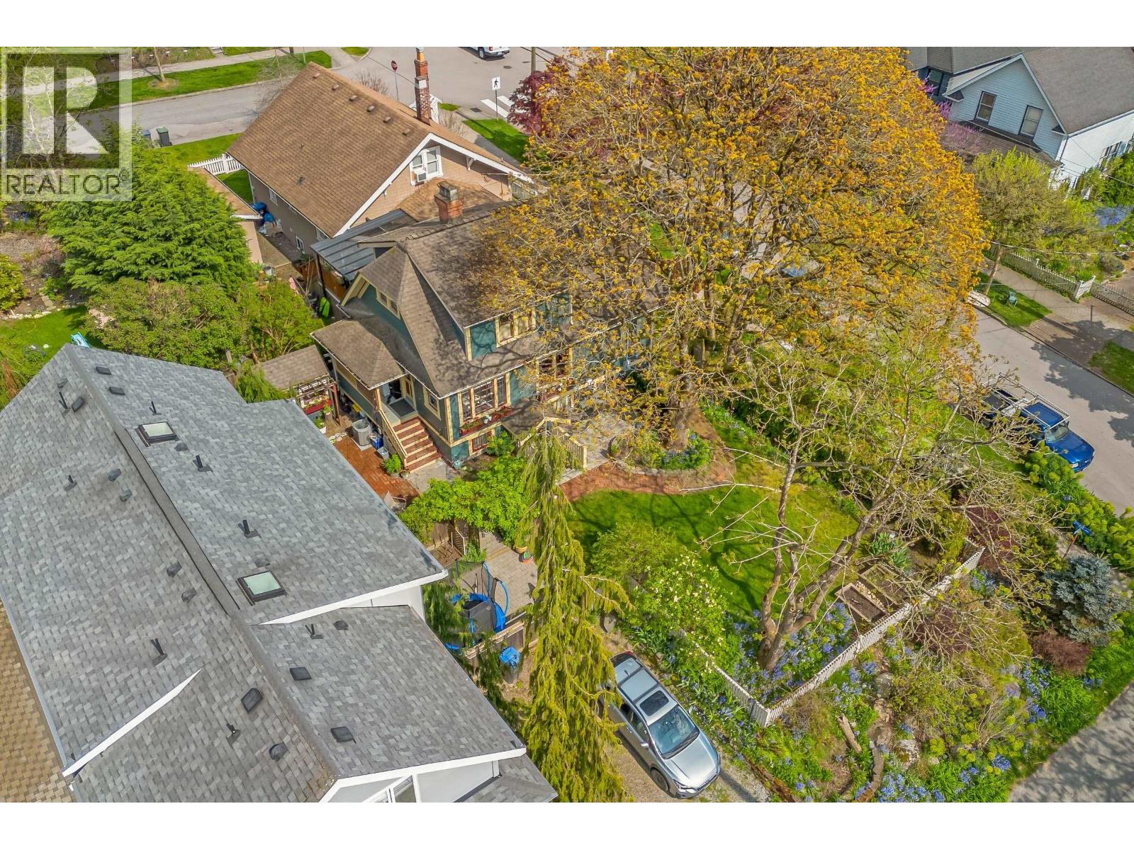 905 Third Avenue, New Westminster, British Columbia  V3M 1P4 - Photo 37 - R3115700