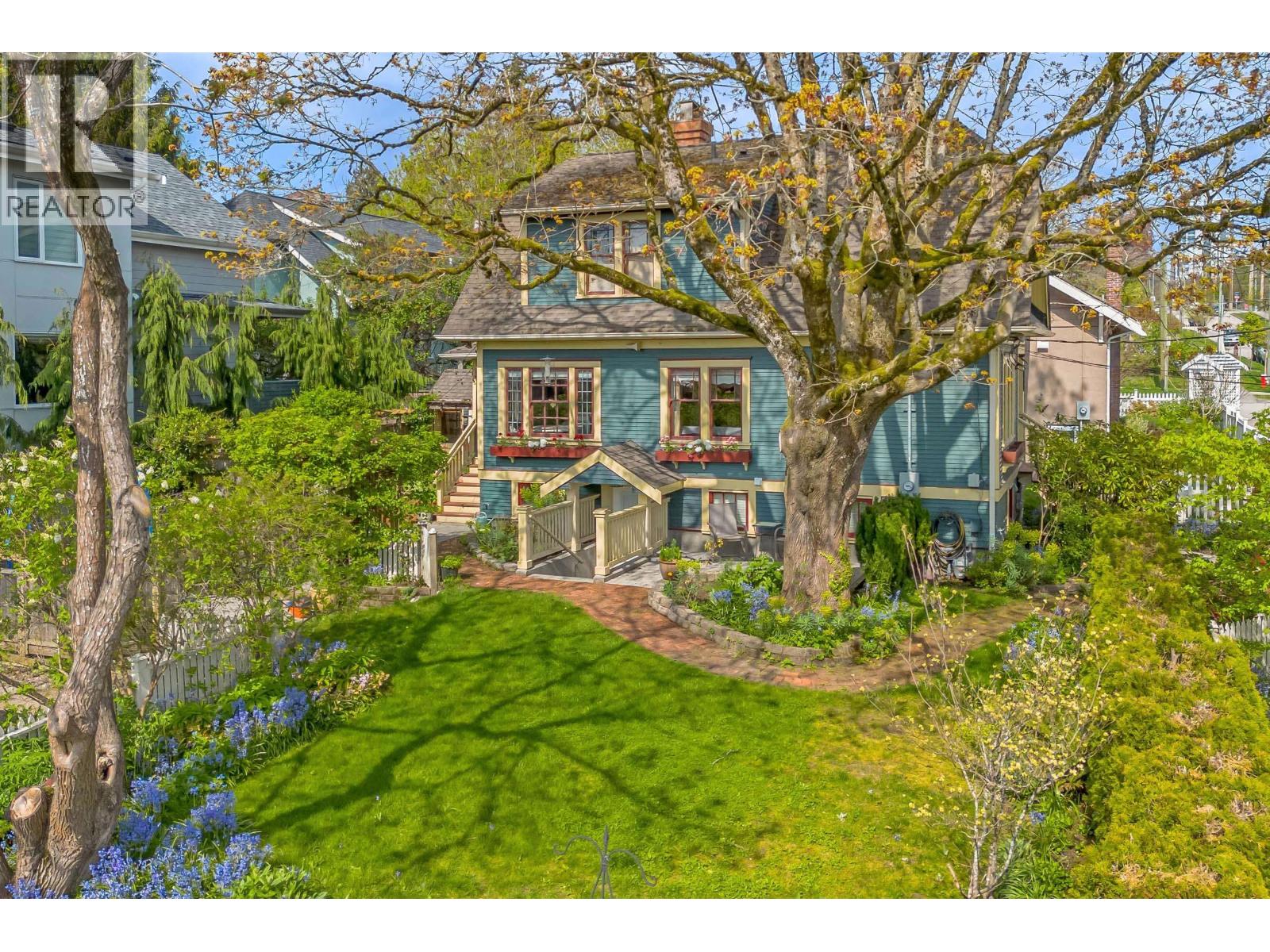 905 Third Avenue, New Westminster, British Columbia  V3M 1P4 - Photo 40 - R3115700