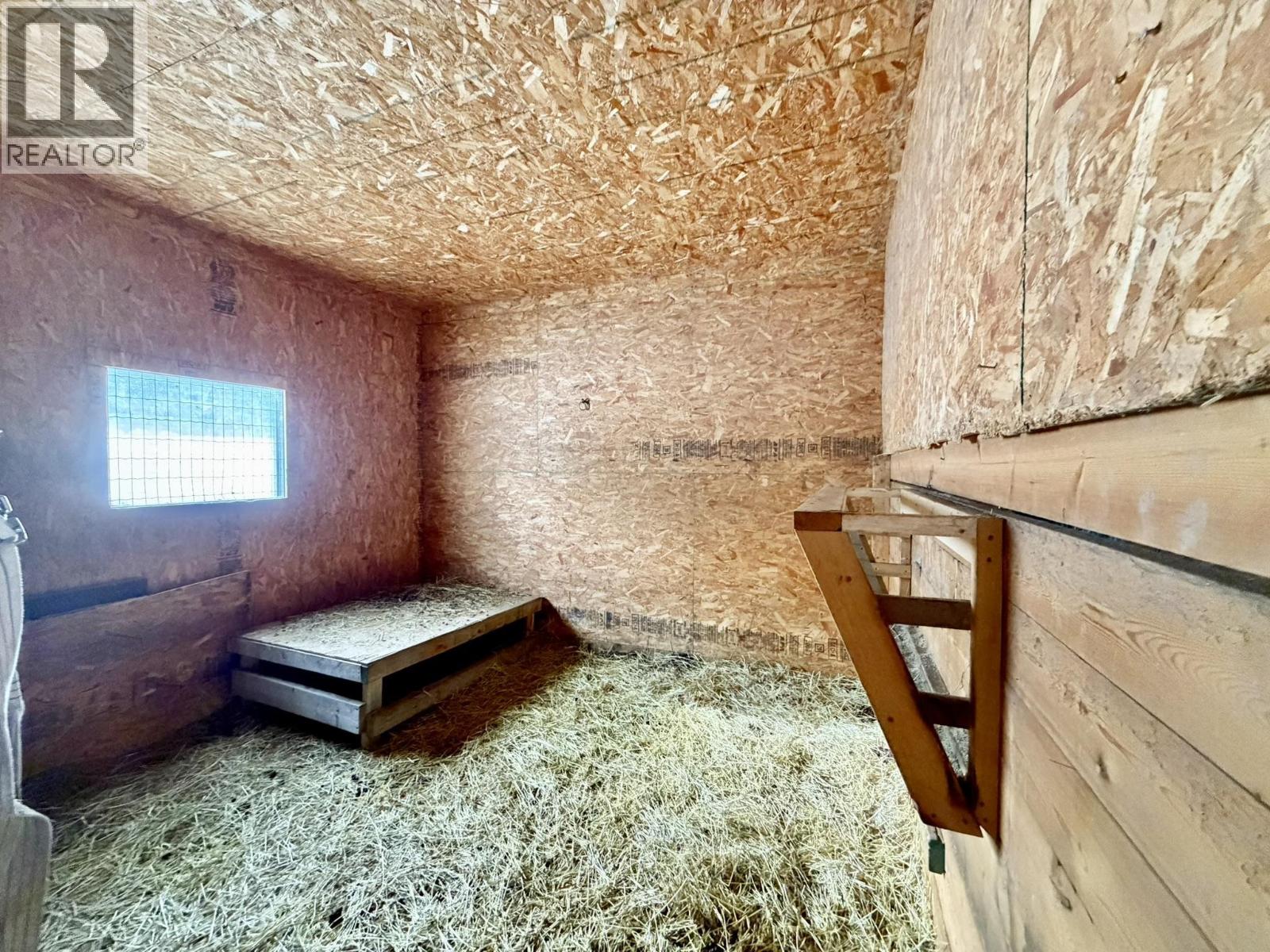 4745 Anzeeon Road, 108 Mile Ranch, British Columbia  V0K 2Z0 - Photo 31 - R3096718