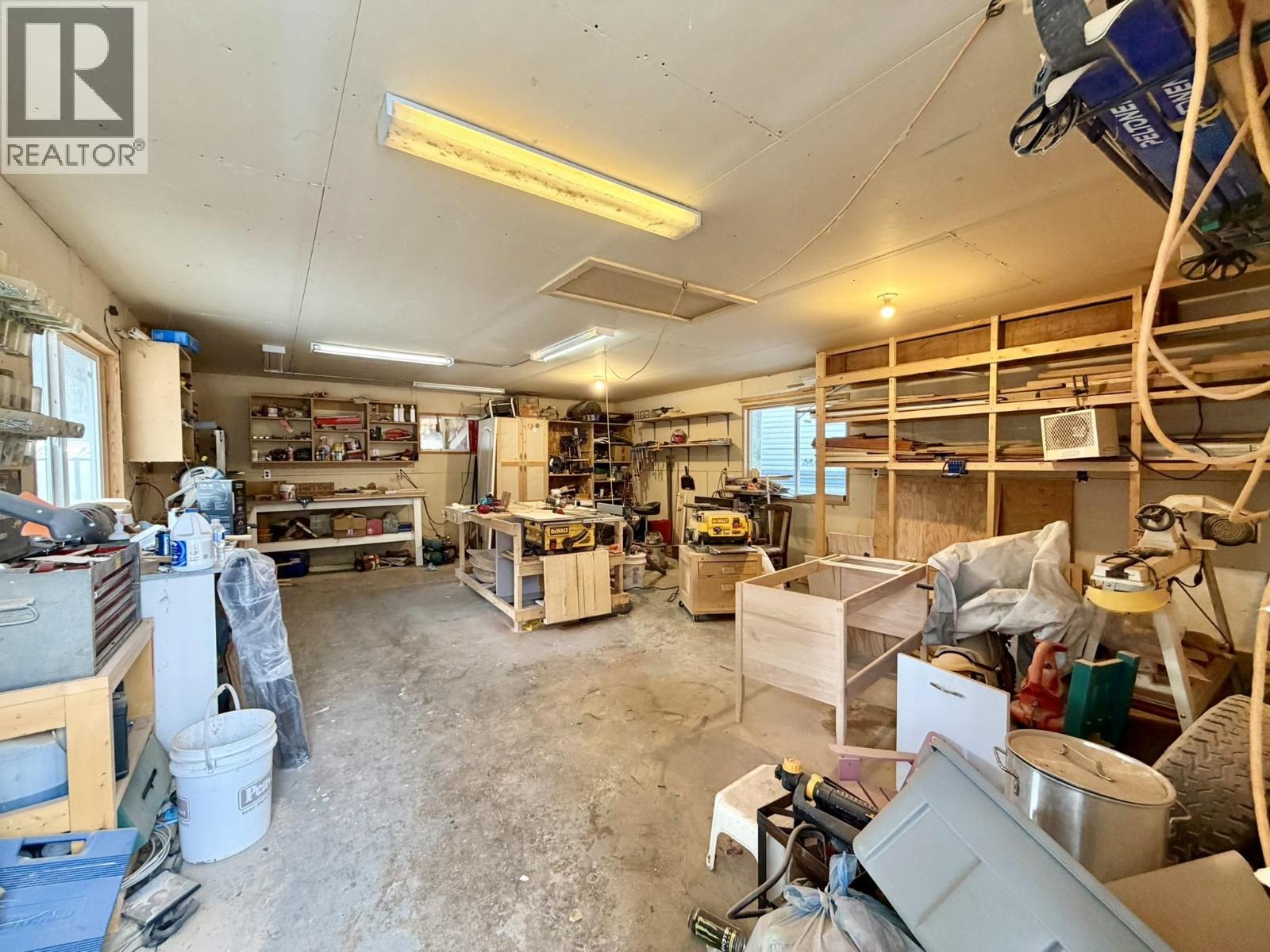 4745 Anzeeon Road, 108 Mile Ranch, British Columbia  V0K 2Z0 - Photo 35 - R3096718