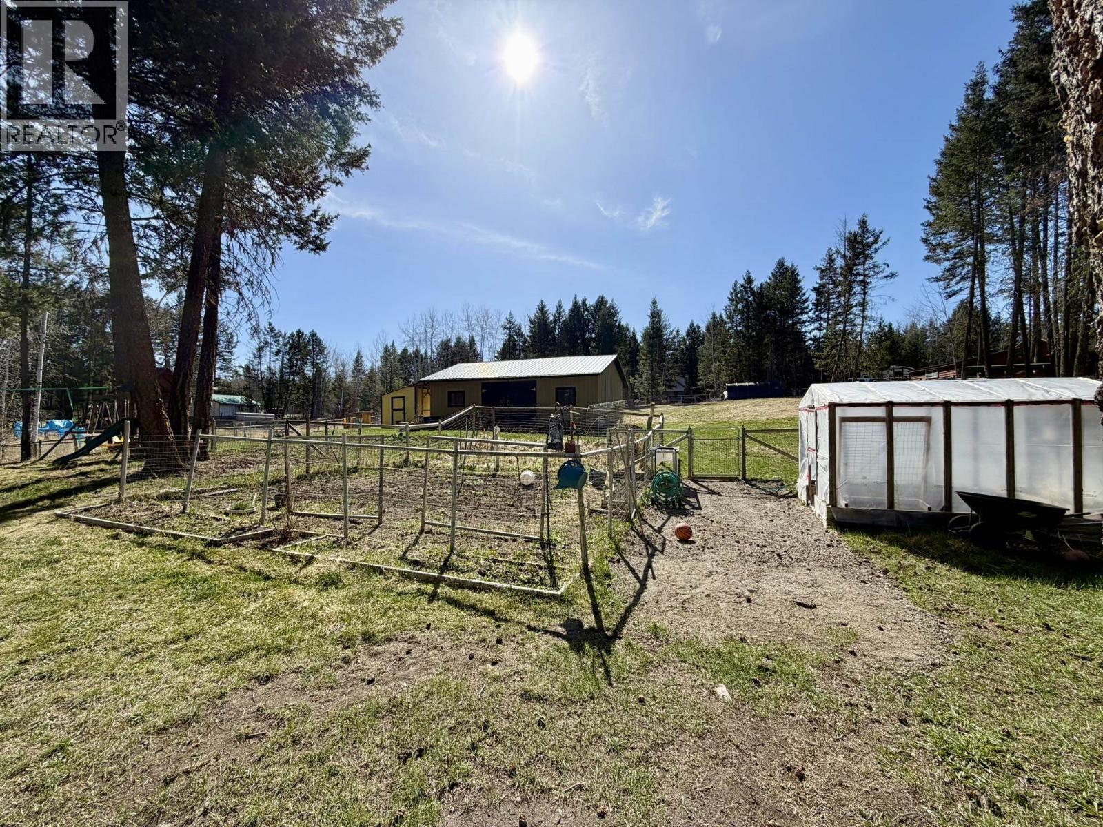 4745 Anzeeon Road, 108 Mile Ranch, British Columbia  V0K 2Z0 - Photo 40 - R3096718