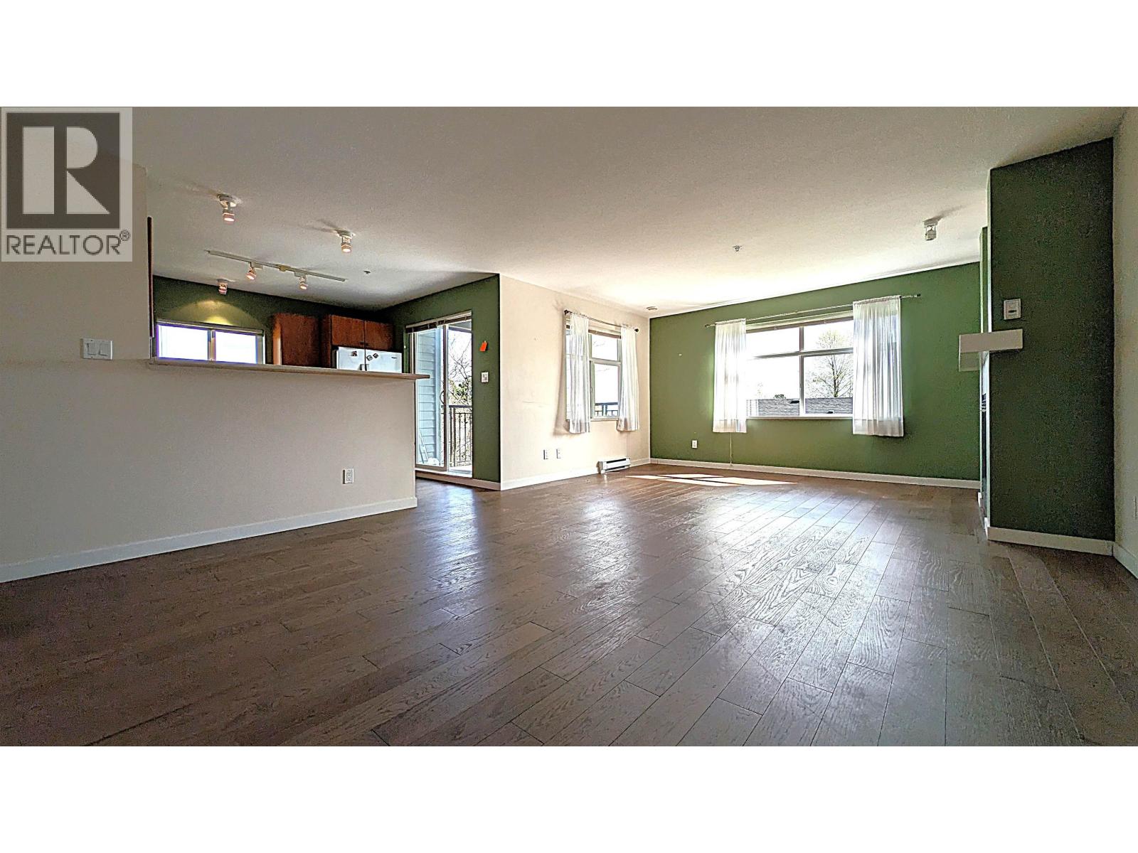 305 6508 Denbigh Avenue, Burnaby, British Columbia  V5H 4W6 - Photo 8 - R3115605