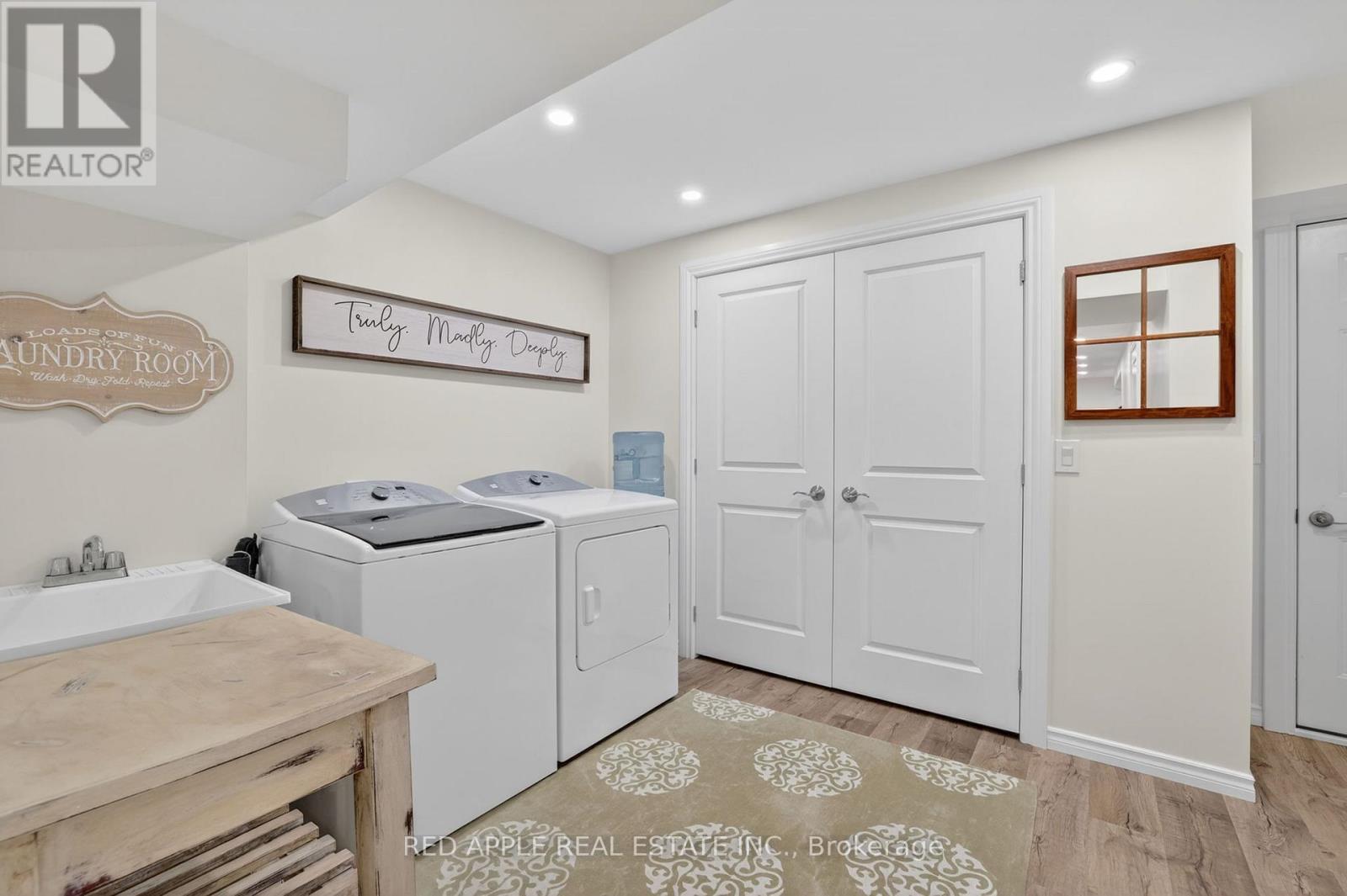 347 Luck Court, Newmarket, Ontario  L3X 0J5 - Photo 24 - N13043420