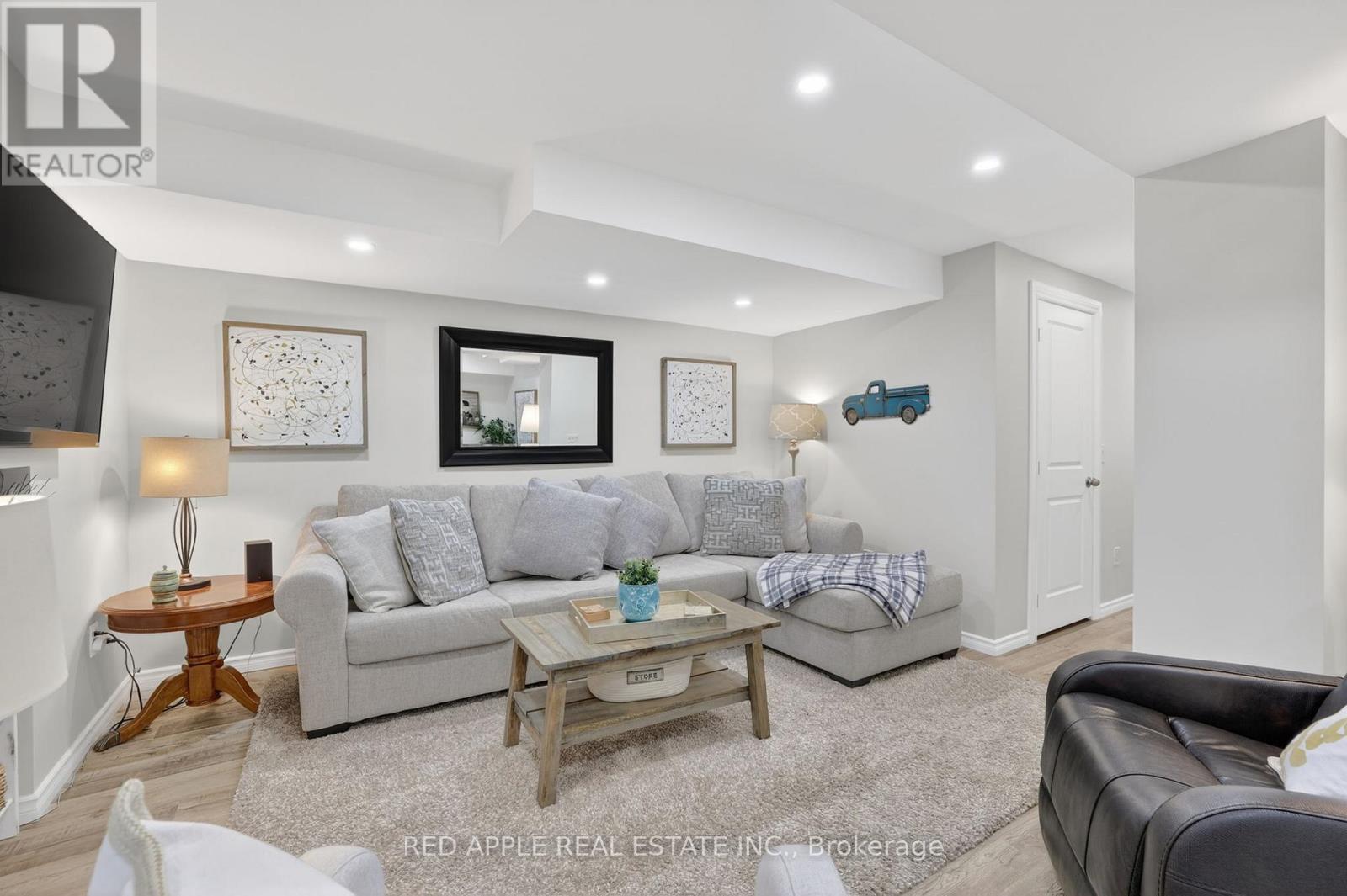 347 Luck Court, Newmarket, Ontario  L3X 0J5 - Photo 26 - N13043420