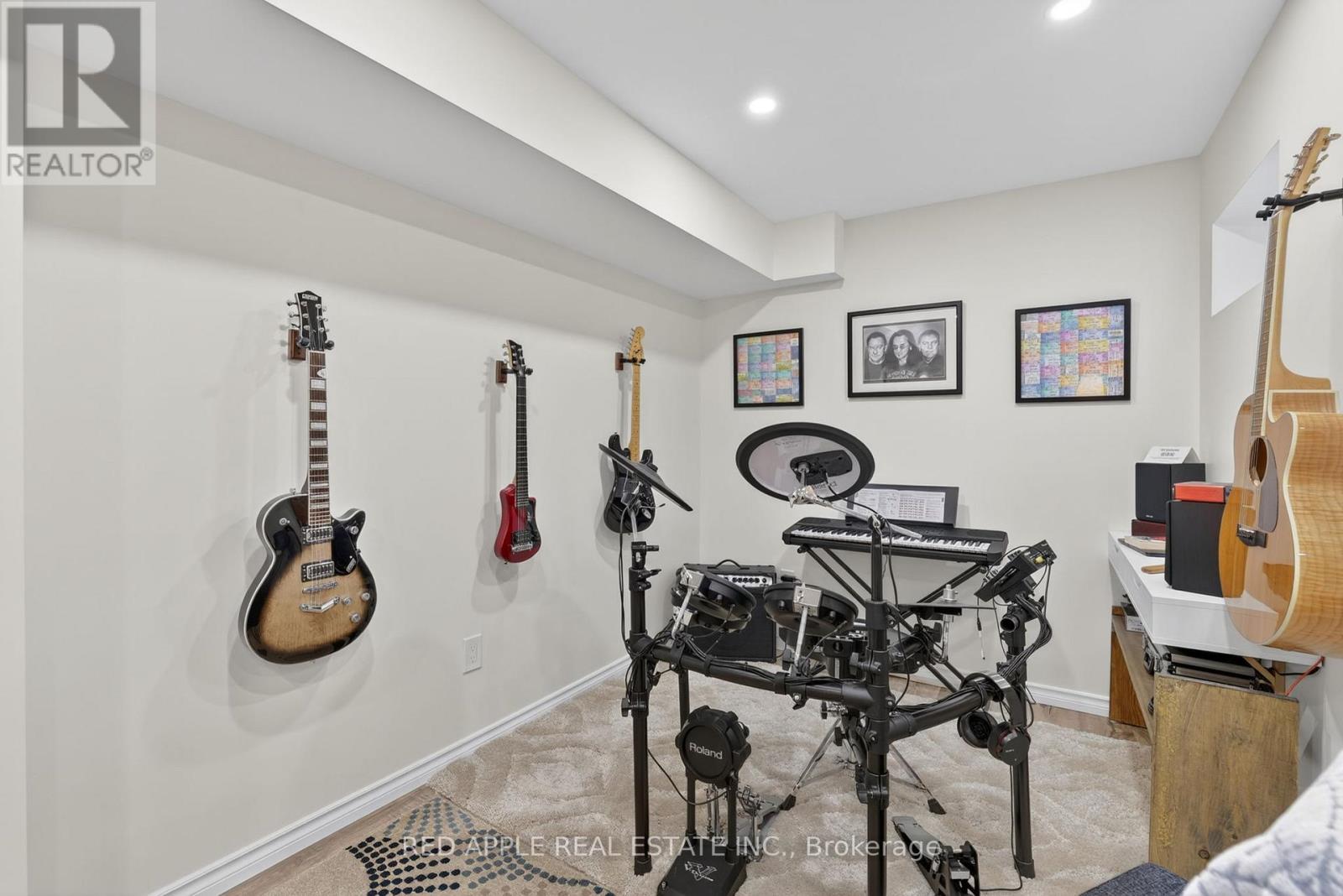 347 Luck Court, Newmarket, Ontario  L3X 0J5 - Photo 27 - N13043420