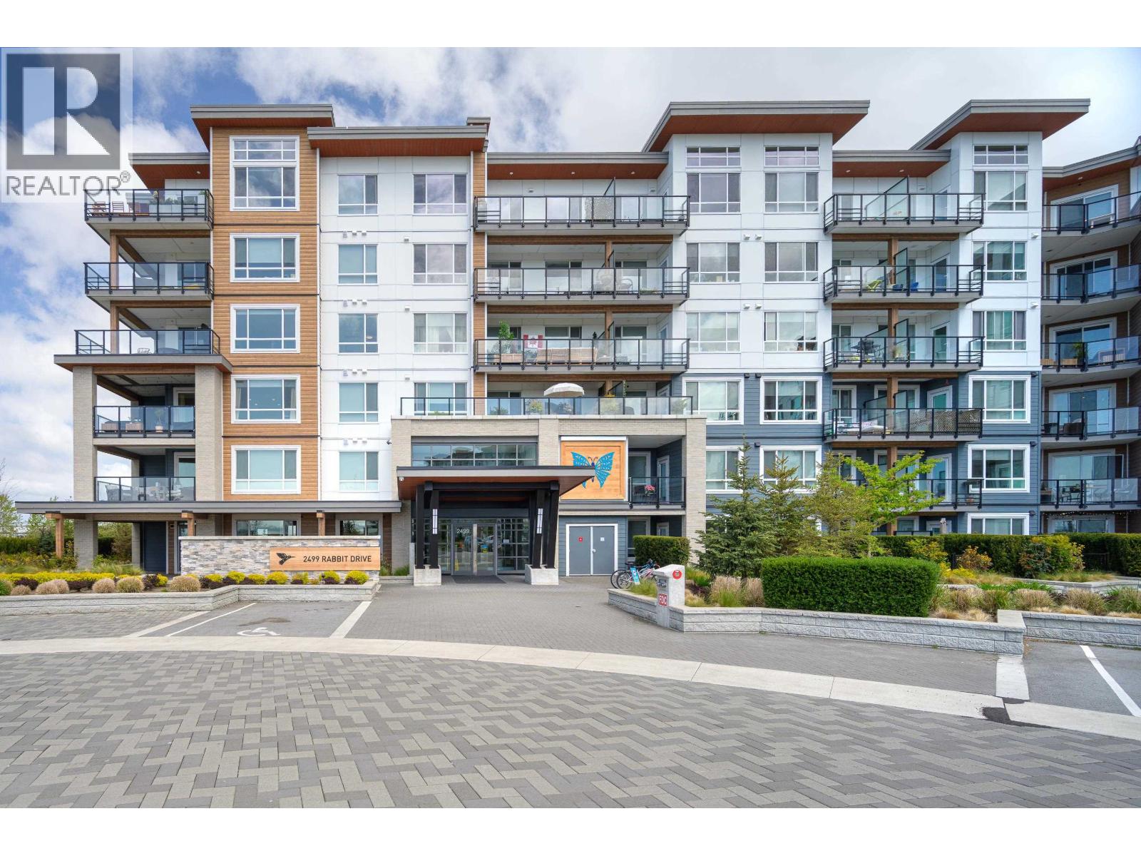 107 2499 Rabbit Drive, Tsawwassen, British Columbia  V4M 0G4 - Photo 3 - R3115656