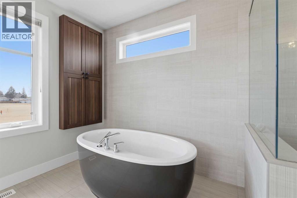 5927 34 Street SW, Calgary, Alberta  T3E 5L7 - Photo 33 - A2300461