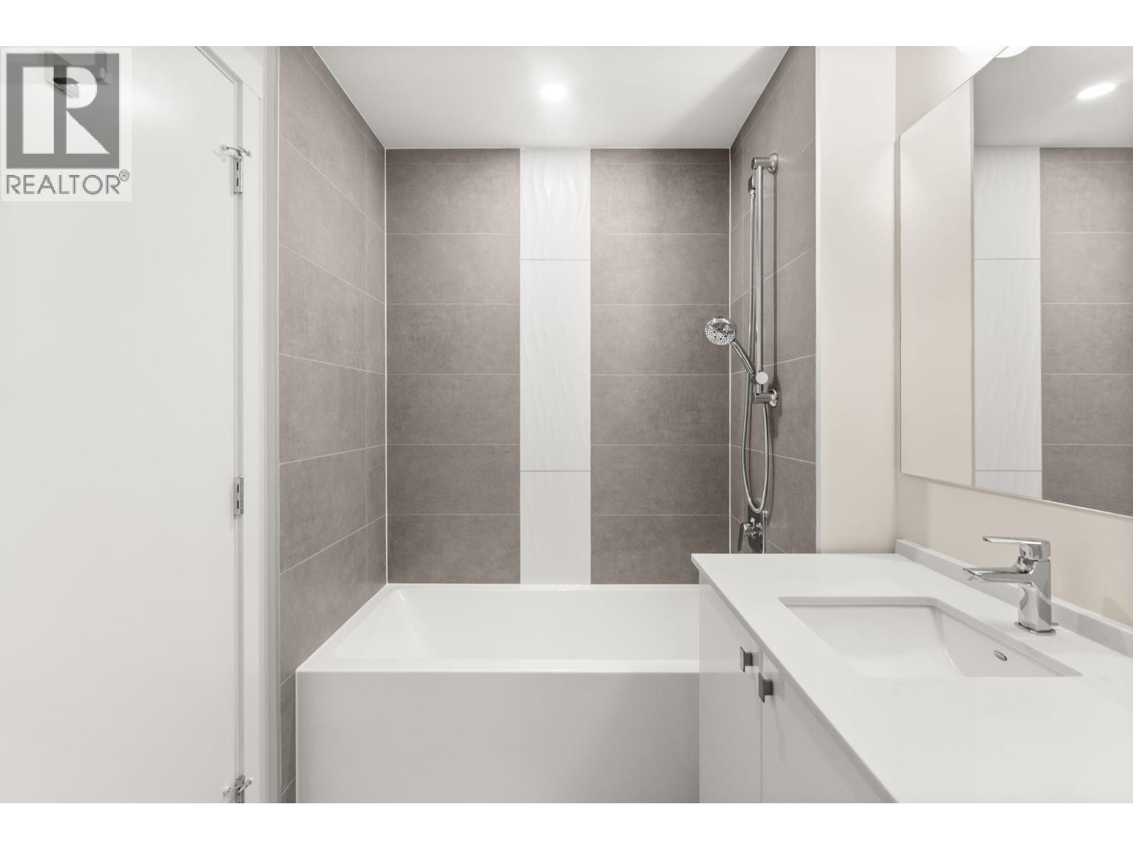 219 23200 Gilley Road, Richmond, British Columbia  V6V 2L6 - Photo 22 - R3115396