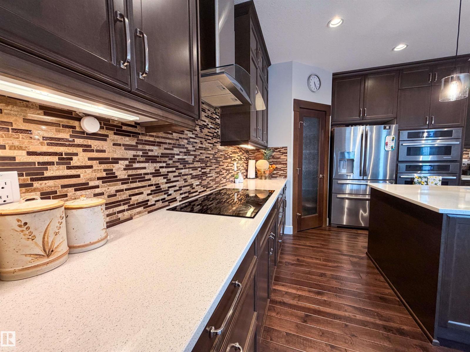 9004 24 Av Sw, Edmonton, Alberta  T6X 1A6 - Photo 7 - E4484160