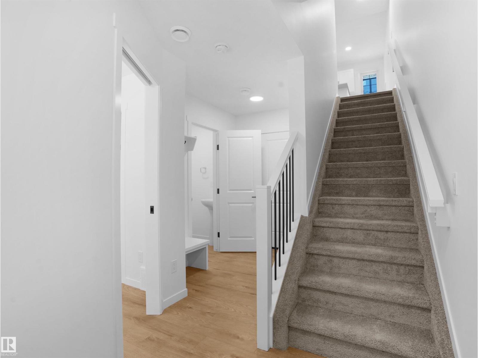 #11 29 Airport Rd Nw, Edmonton, Alberta  T5G 2P9 - Photo 7 - E4484161