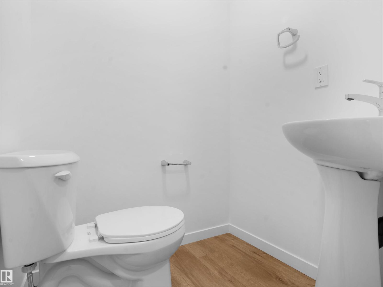 #11 29 Airport Rd Nw, Edmonton, Alberta  T5G 2P9 - Photo 8 - E4484161