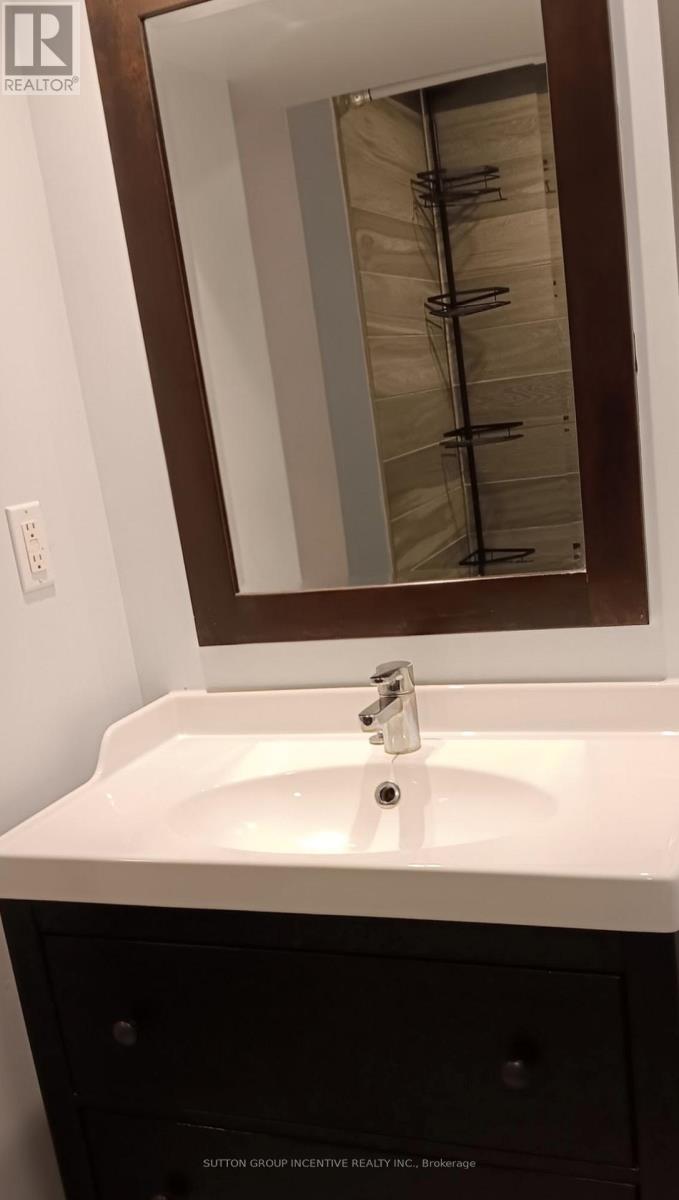 130 Grove Street E, Barrie, Ontario  L4M 2P5 - Photo 28 - S13043422