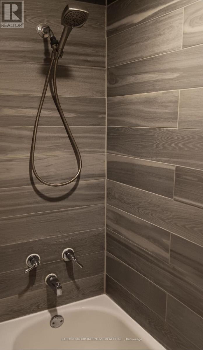 130 Grove Street E, Barrie, Ontario  L4M 2P5 - Photo 29 - S13043422