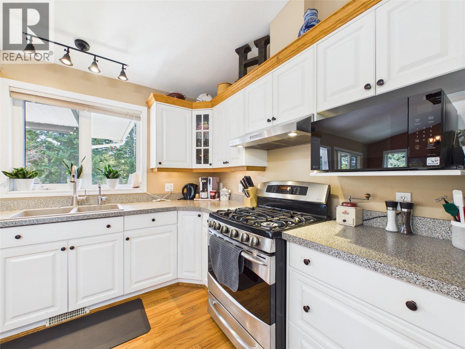 1673 Harris Road, Cranbrook, British Columbia  V1C 6V3 - Photo 10 - 10384841